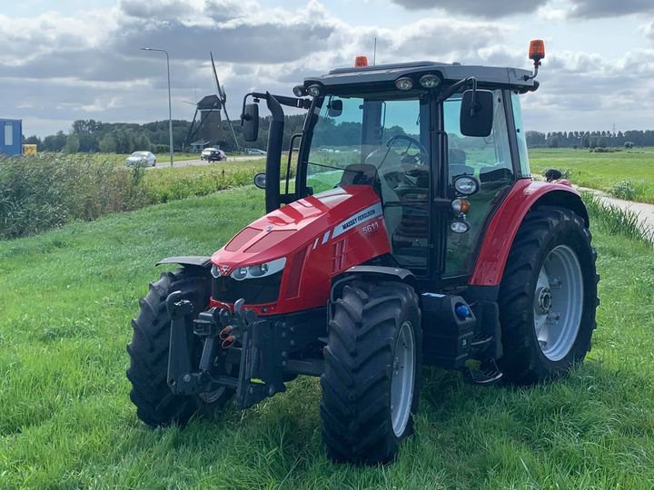 De polder van Oud-Alblas is weer een stukje mooier met deze Massey Ferguson 5611 als nieuwkomer