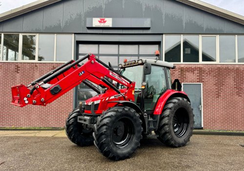 Aflevering Massey Ferguson 5440 met voorlader!